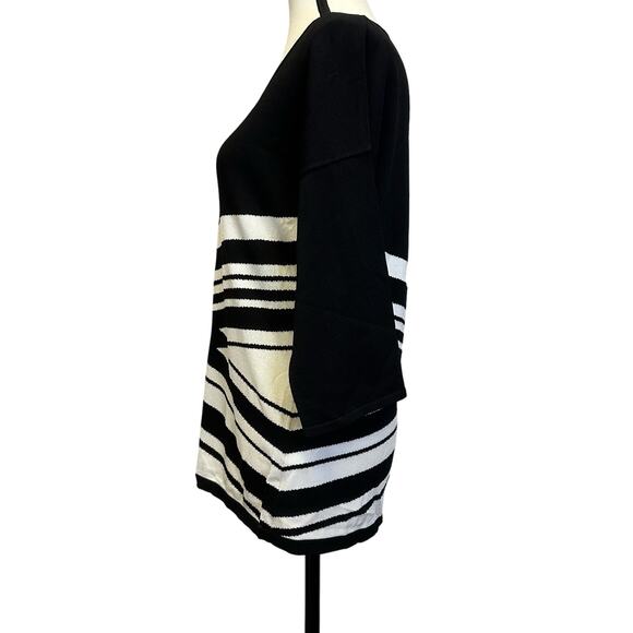 Escada Stralon Black & White V-Neck Pullover - Size Small - Picture 2 of 10